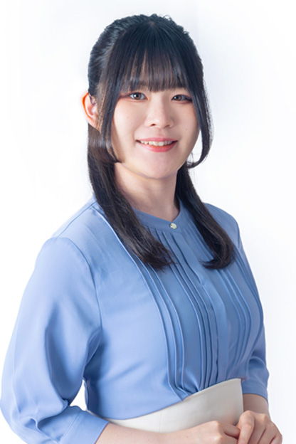 岡村 菜央1